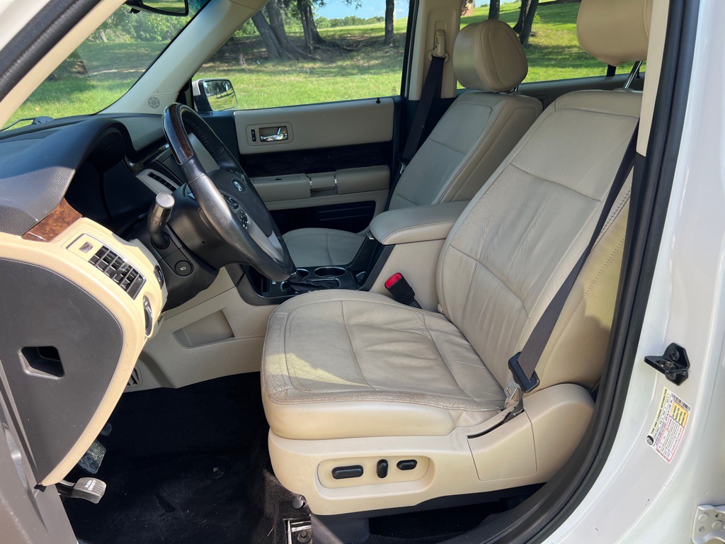 2013 Ford Flex Image 10