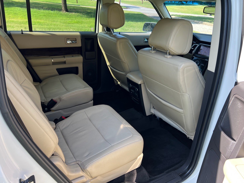 2013 Ford Flex Image 16