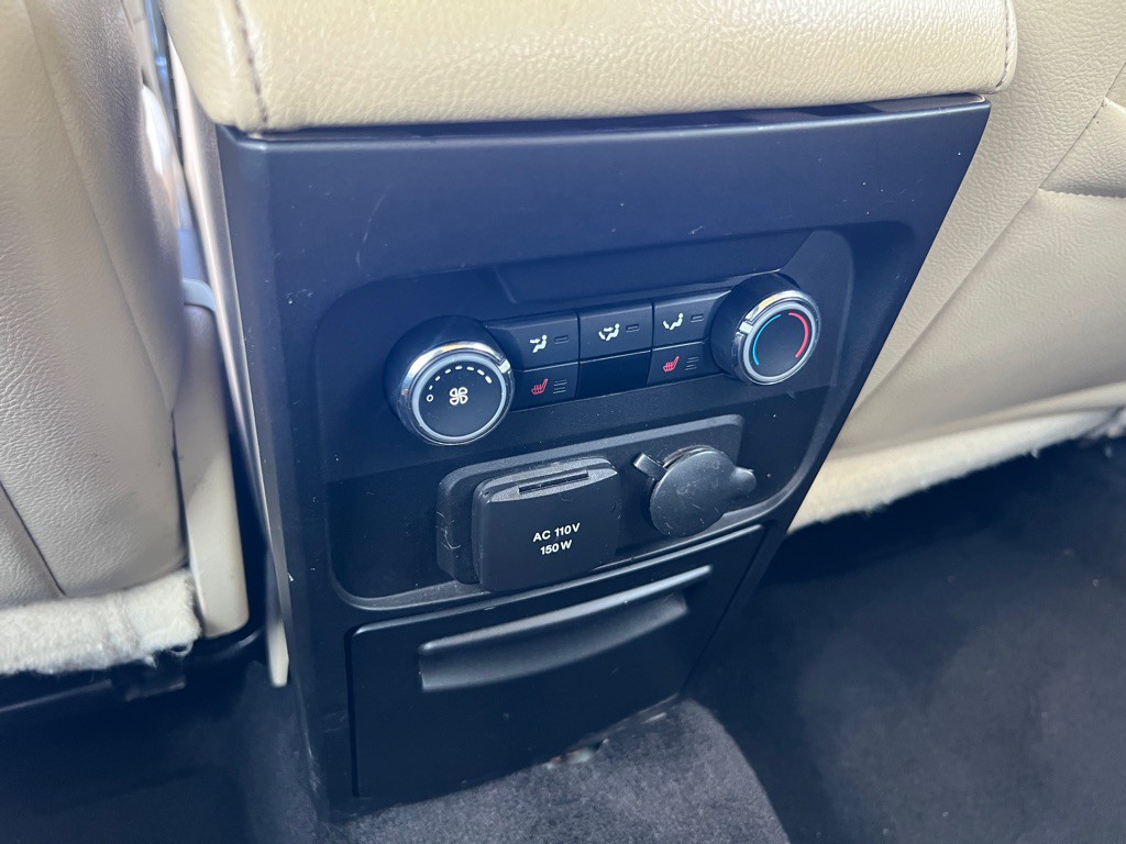 2013 Ford Flex Image 31