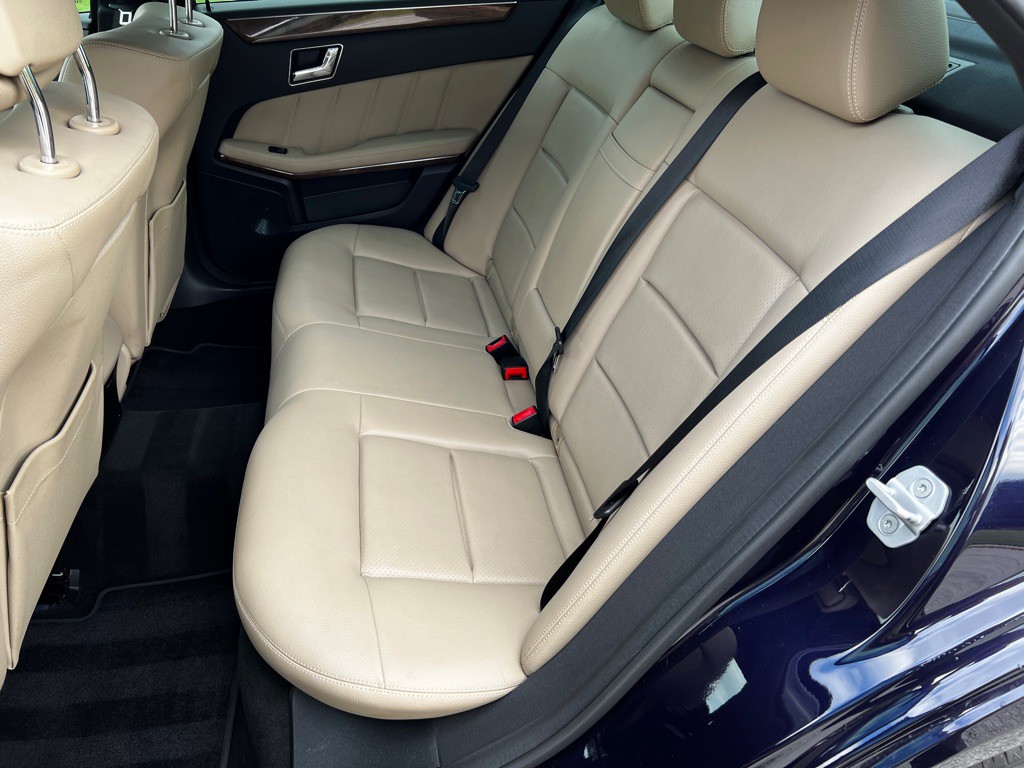 2011 Mercedes-Benz E-Class Image 13