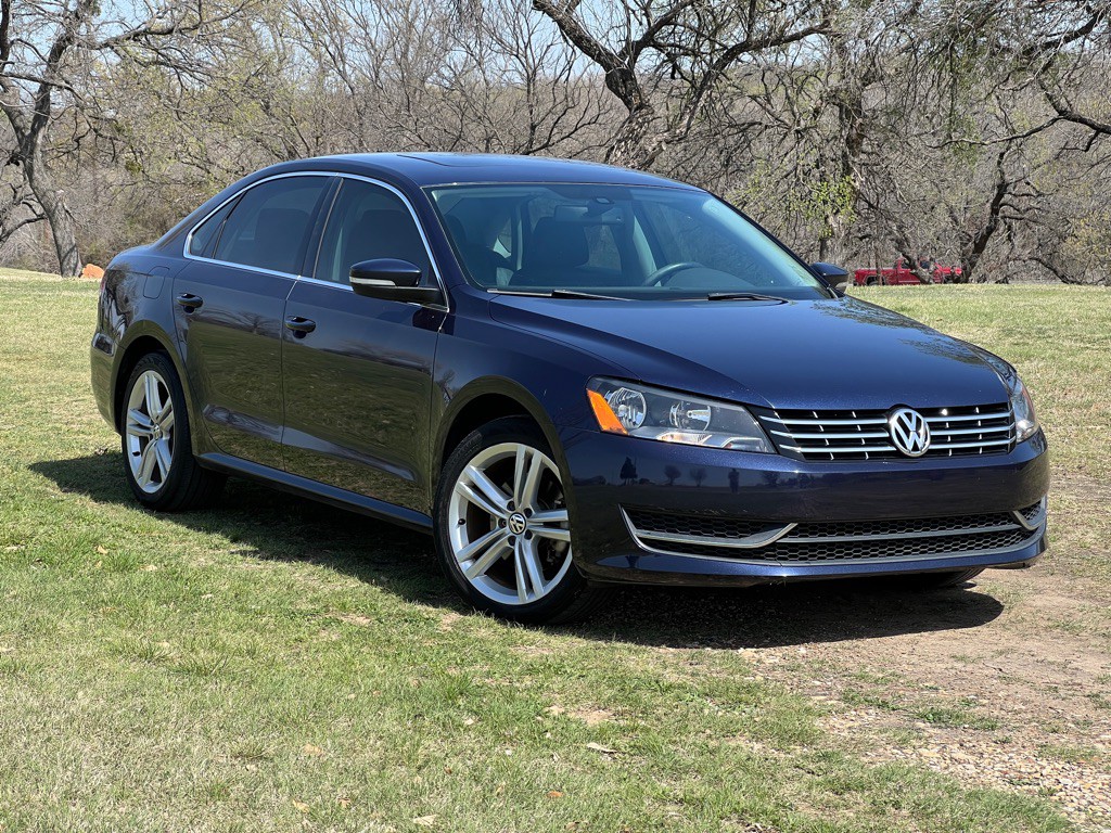 2014 Volkswagen Passat Image 7