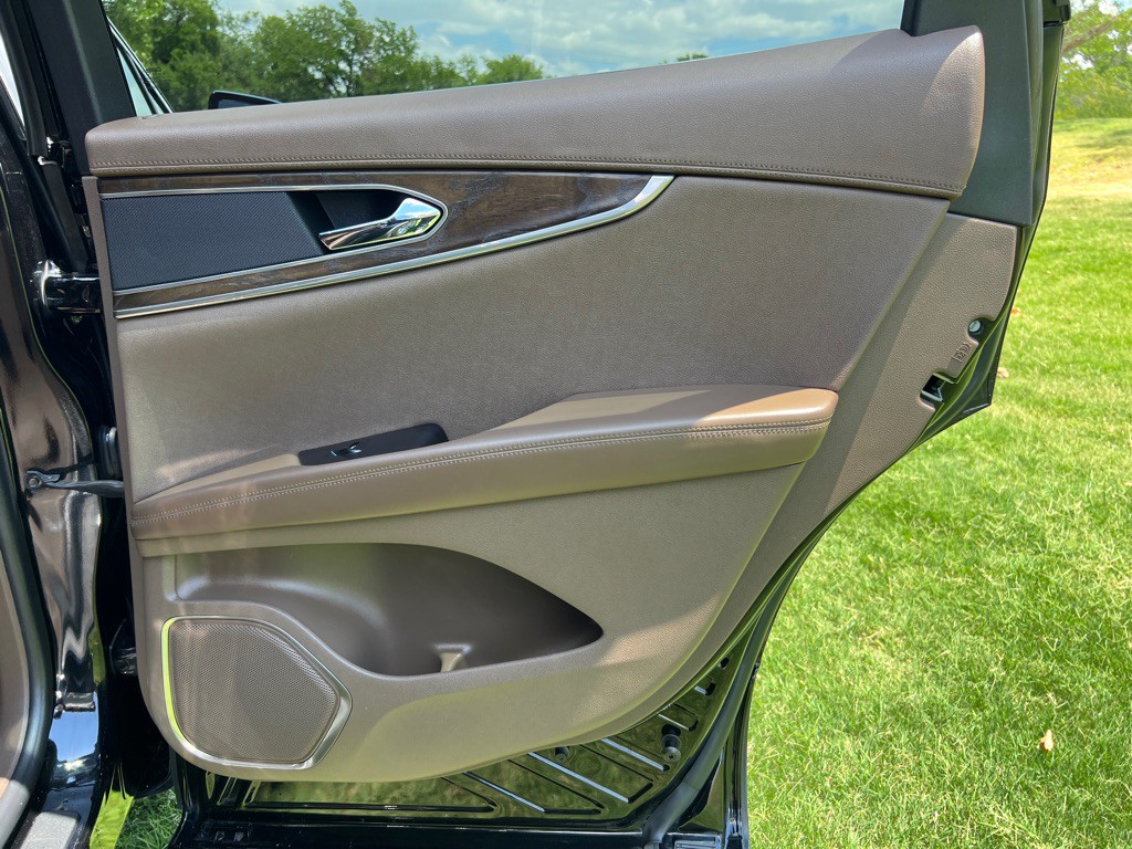 2017 Lincoln MKX Image 17