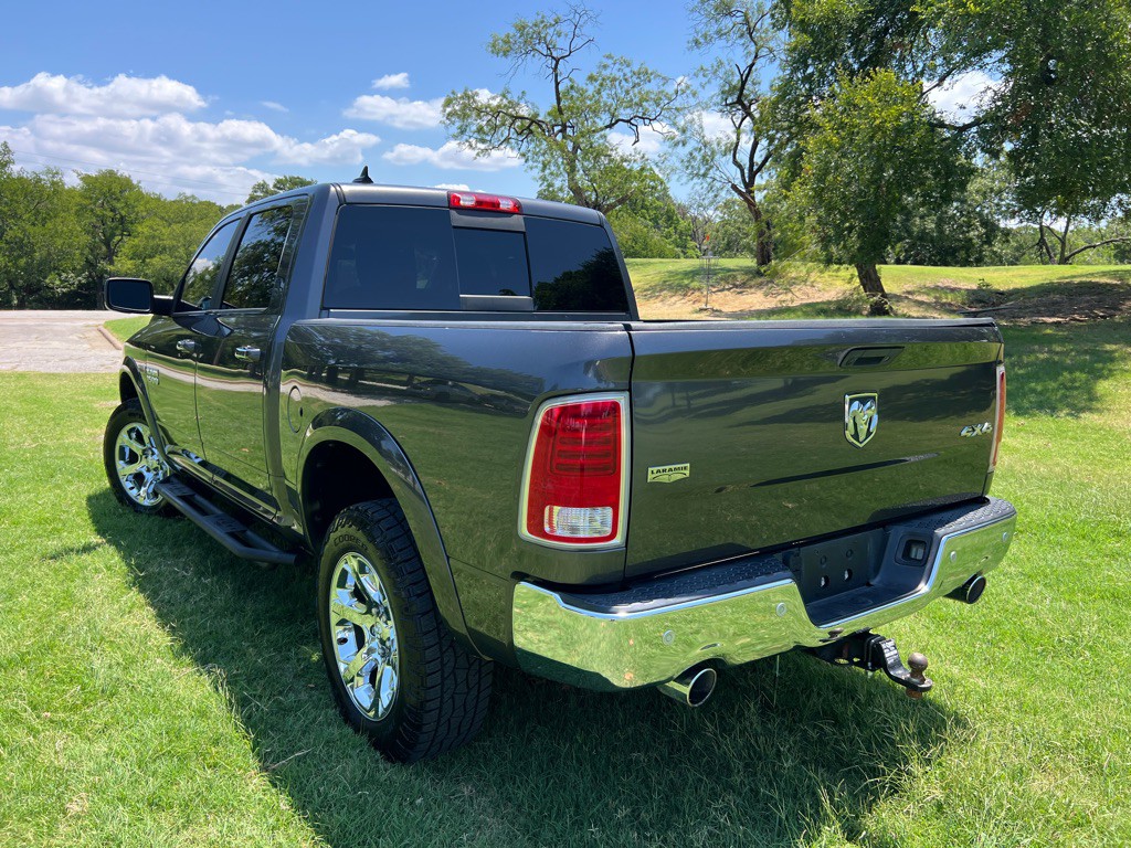 2016 RAM 1500 Image 3
