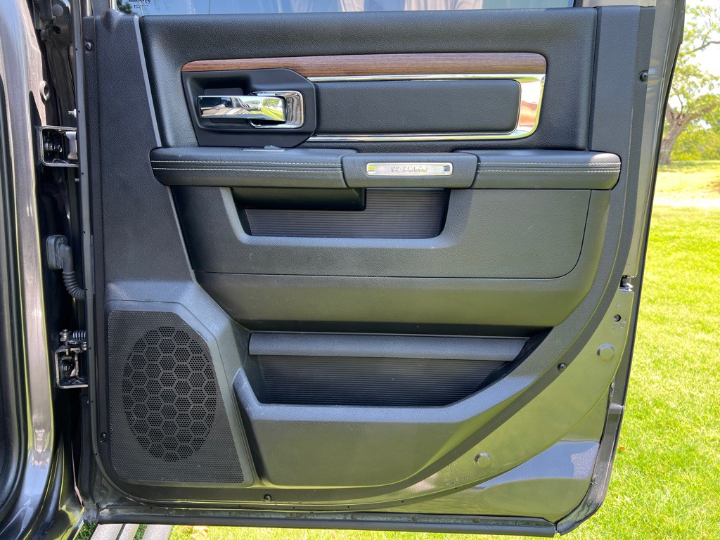 2016 RAM 1500 Image 17
