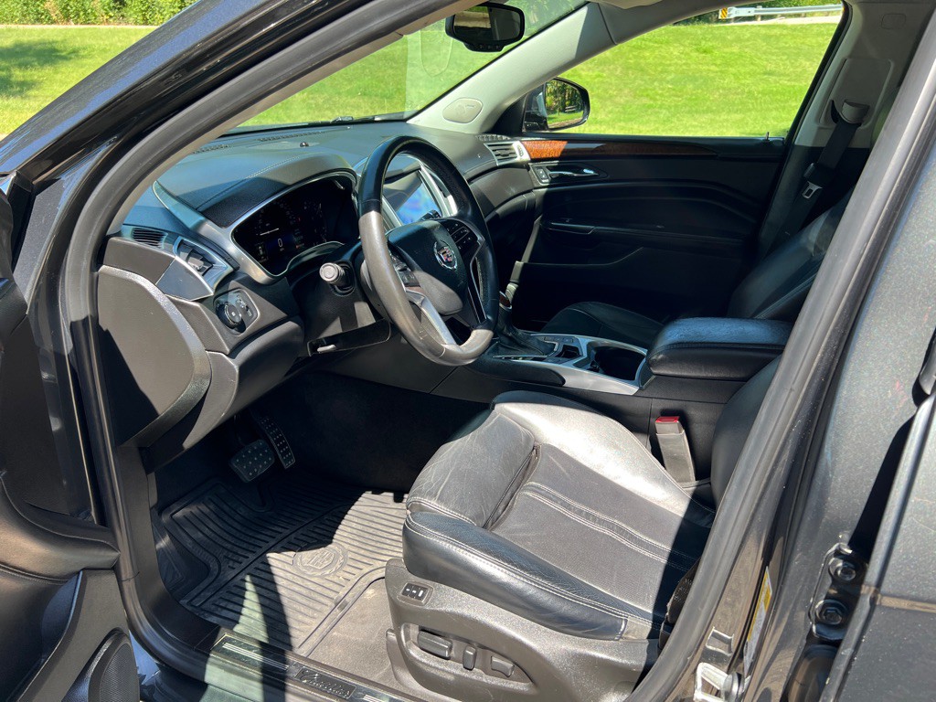 2015 Cadillac SRX Image 9