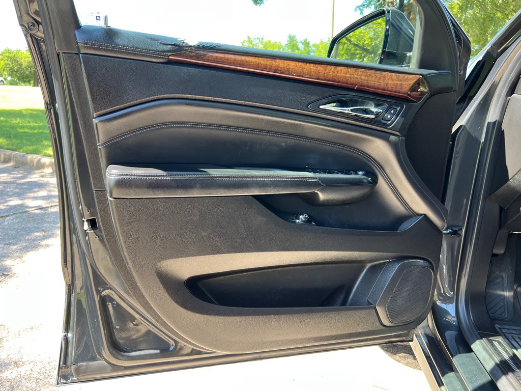 2015 Cadillac SRX Image 11