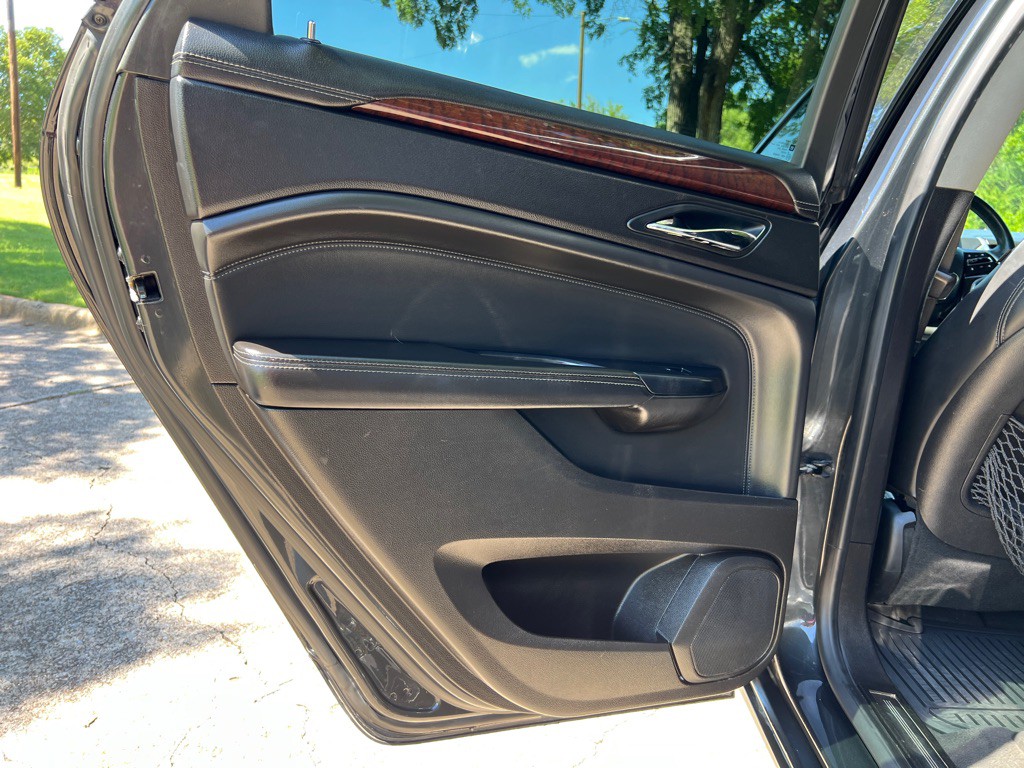 2015 Cadillac SRX Image 14