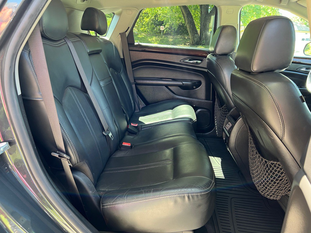 2015 Cadillac SRX Image 16