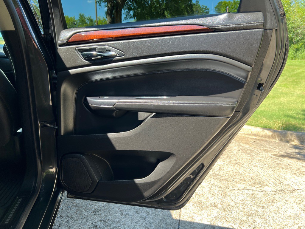 2015 Cadillac SRX Image 17