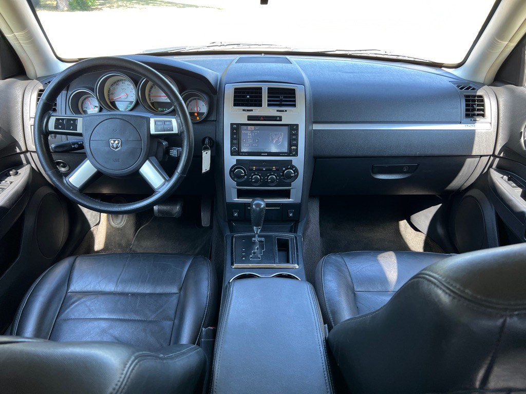 2008 Dodge Charger Image 25