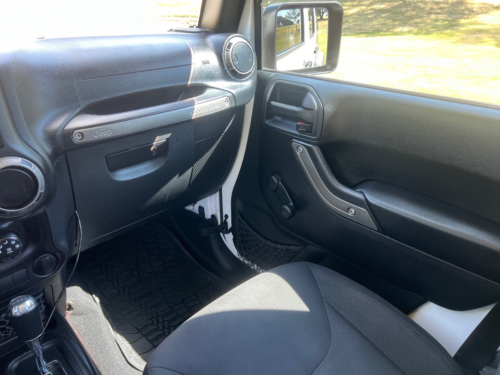 2016 Jeep Wrangler Unlimited Image 29