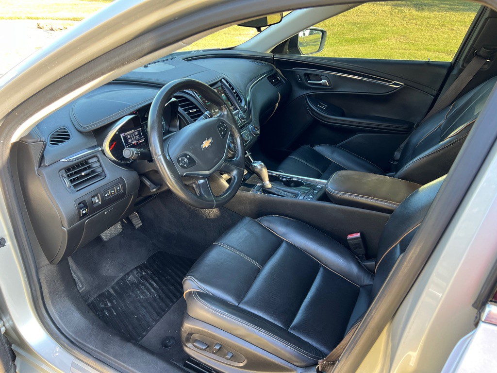 2016 Chevrolet Impala Image 9