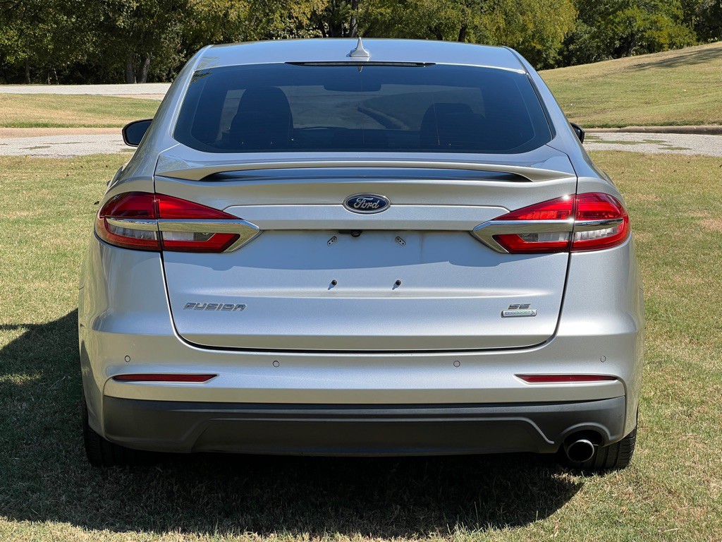2019 Ford Fusion Image 4