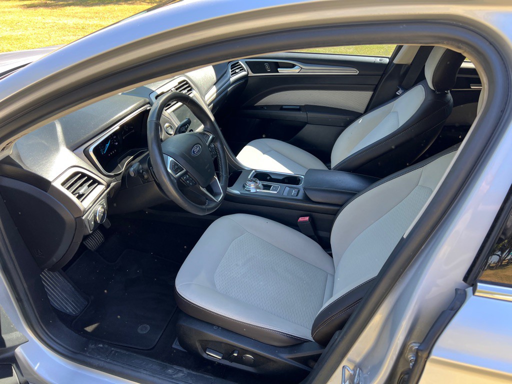2019 Ford Fusion Image 9