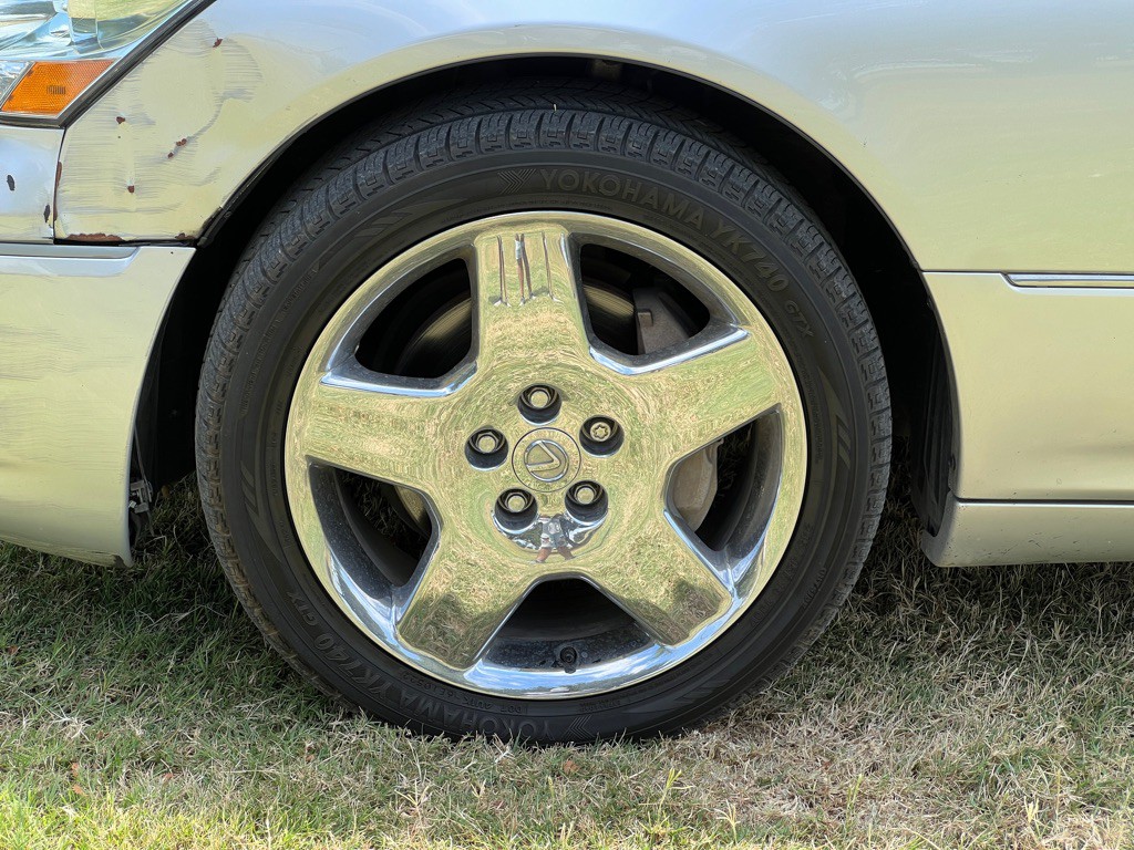 2006 Lexus LS Image 24