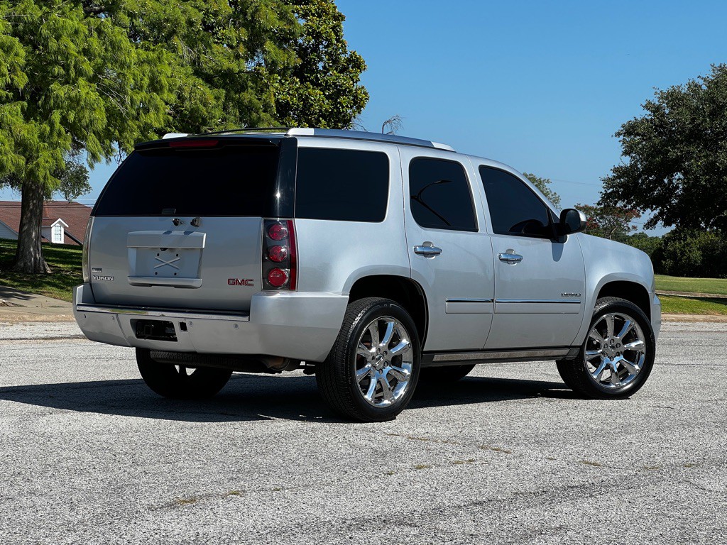 2012 GMC Yukon Image 5
