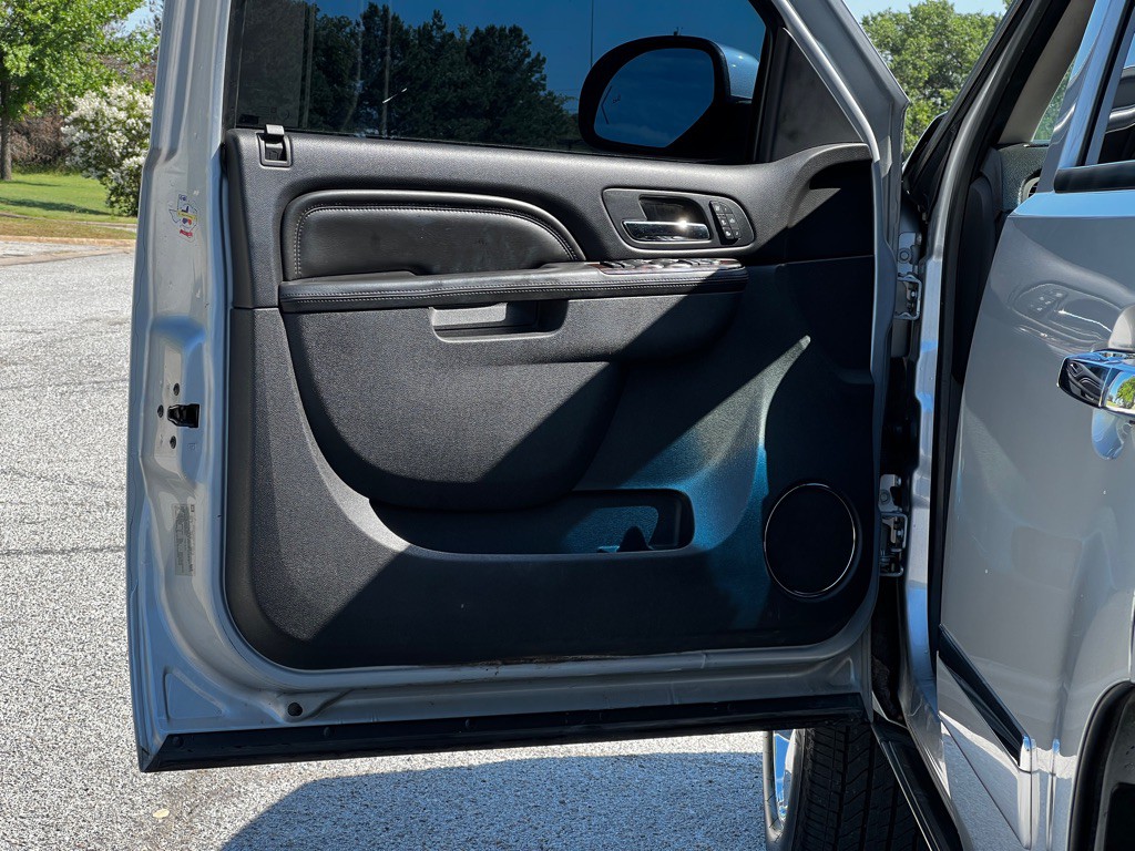 2012 GMC Yukon Image 11