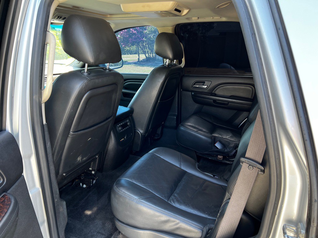 2012 GMC Yukon Image 12