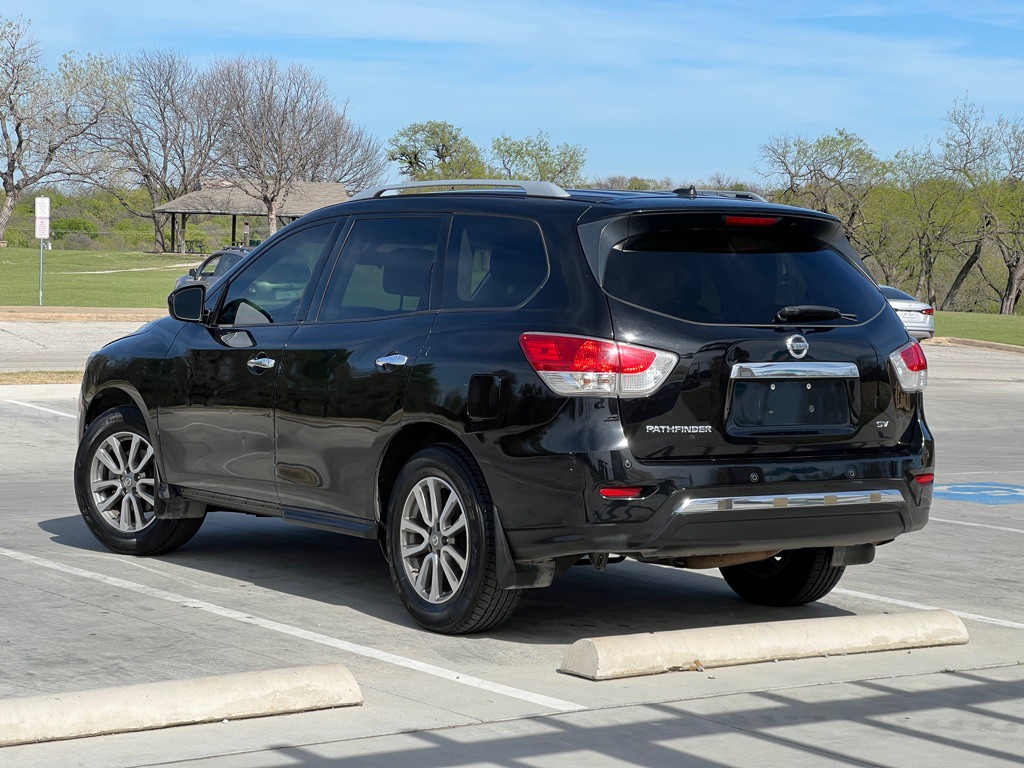 2014 Nissan Pathfinder Image 3