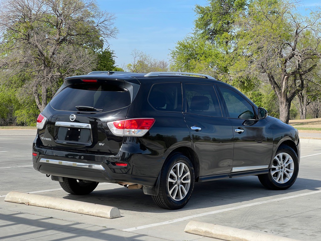 2014 Nissan Pathfinder Image 5