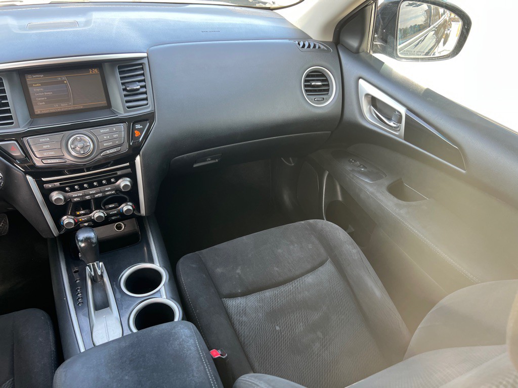 2014 Nissan Pathfinder Image 29