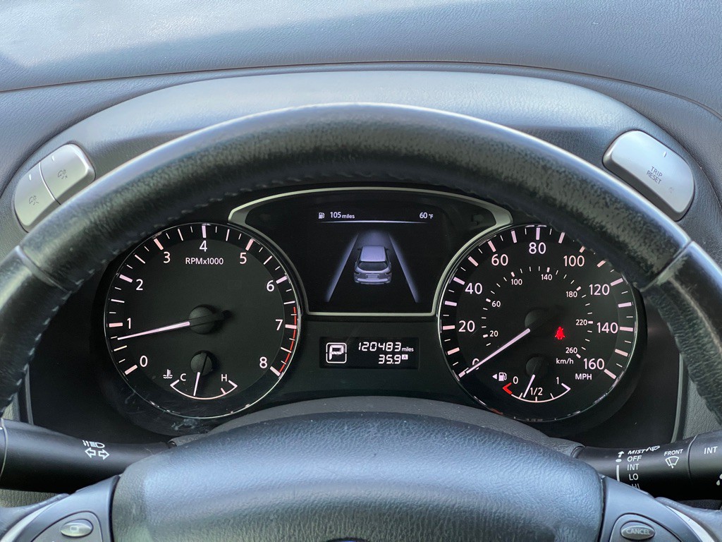 2014 Nissan Pathfinder Image 30