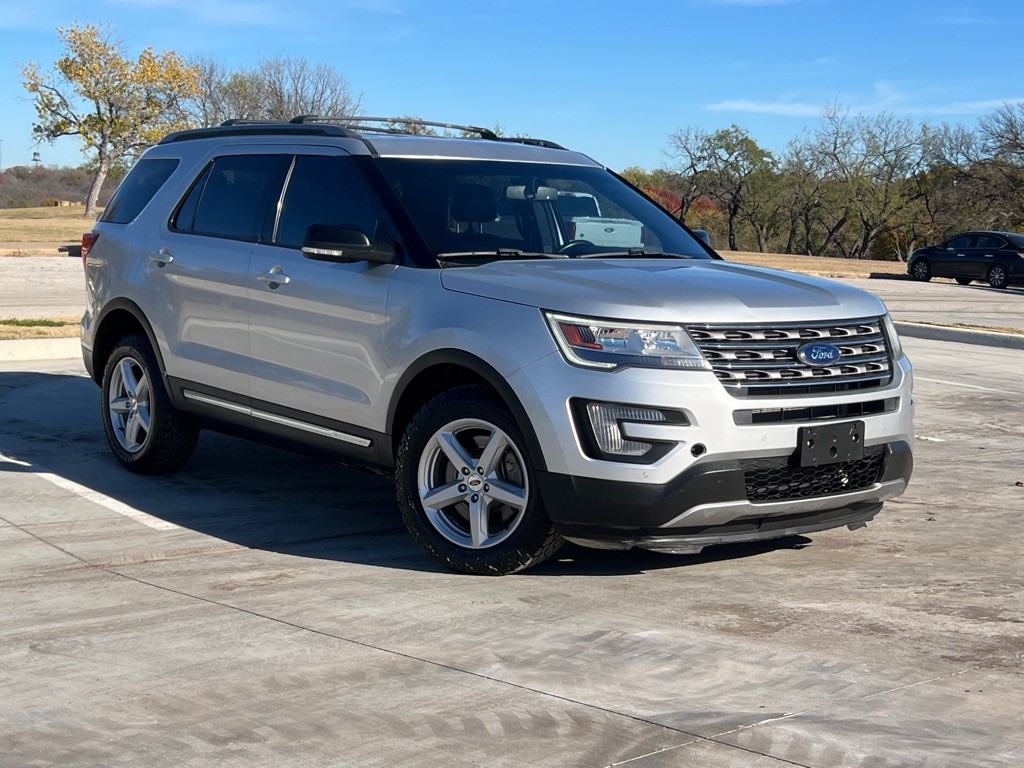 2017 Ford Explorer Image 7