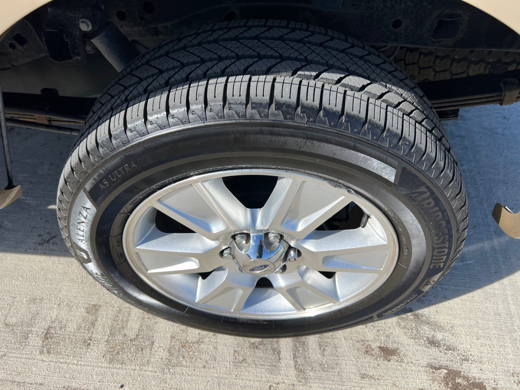 2012 Ford F-150 Image 23