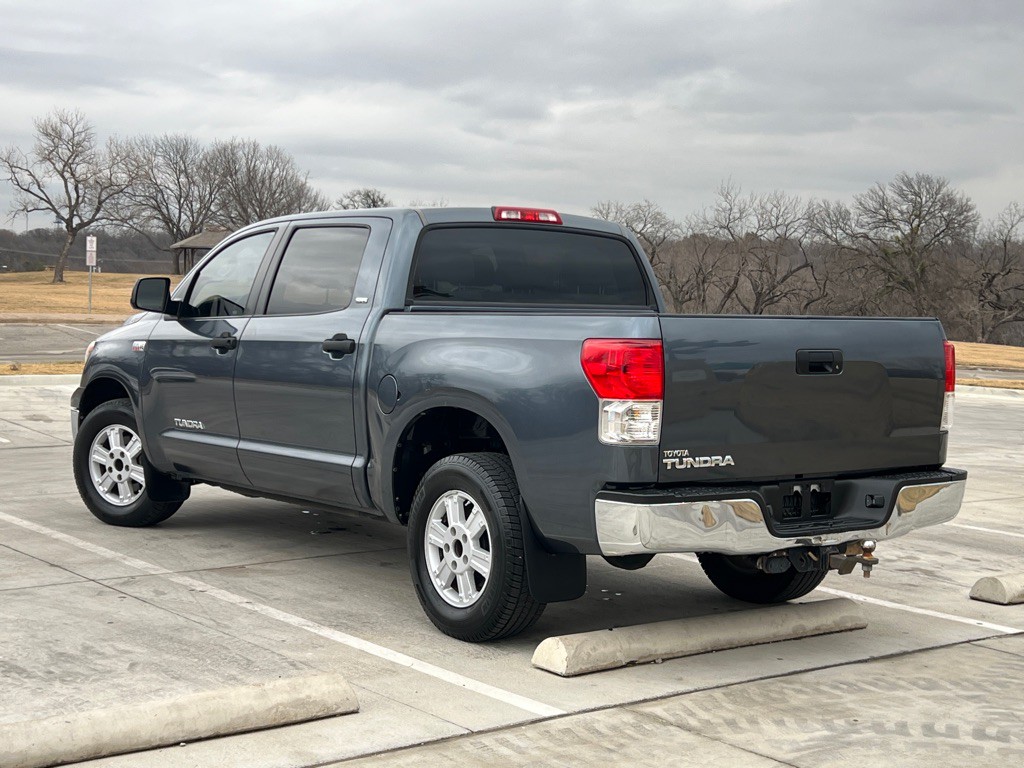 2010 Toyota Tundra Image 3