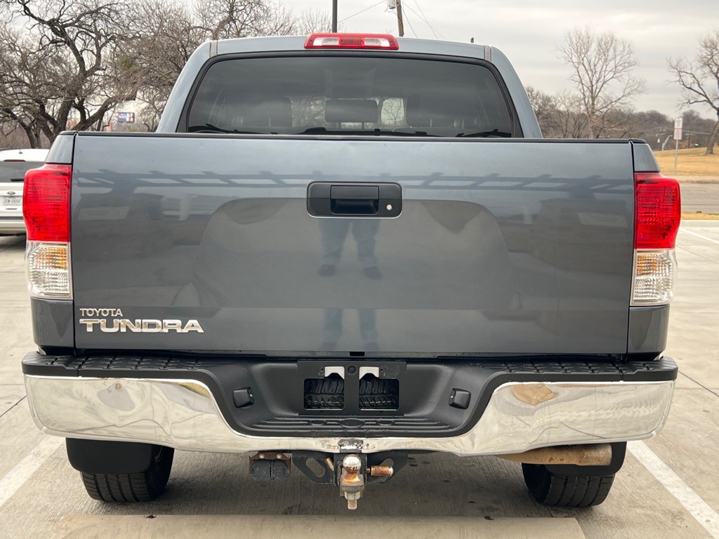 2010 Toyota Tundra Image 4