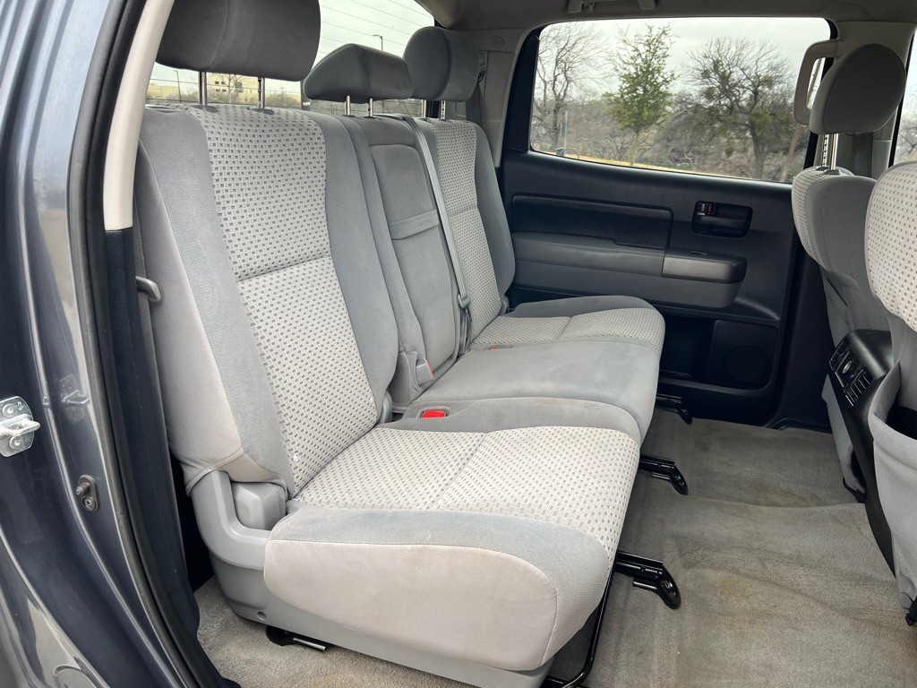 2010 Toyota Tundra Image 16
