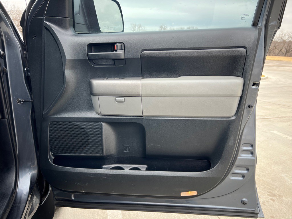 2010 Toyota Tundra Image 20