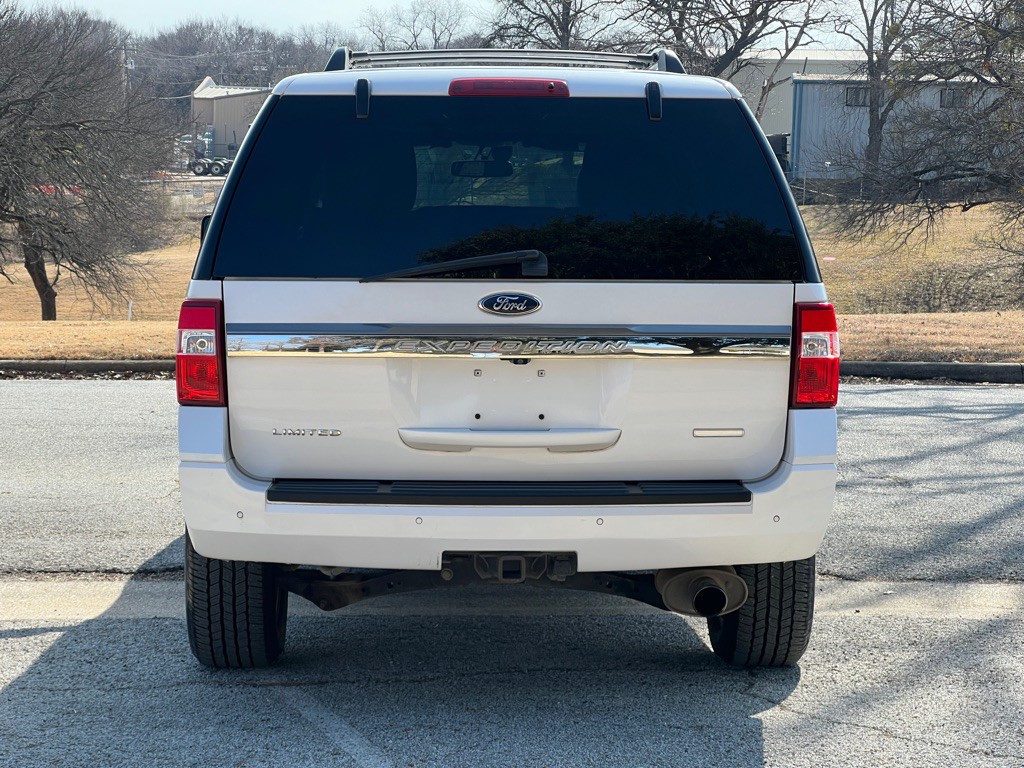 2016 Ford Expedition Image 4