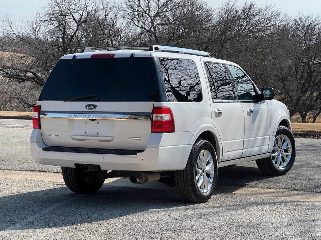 2016 Ford Expedition Image 5