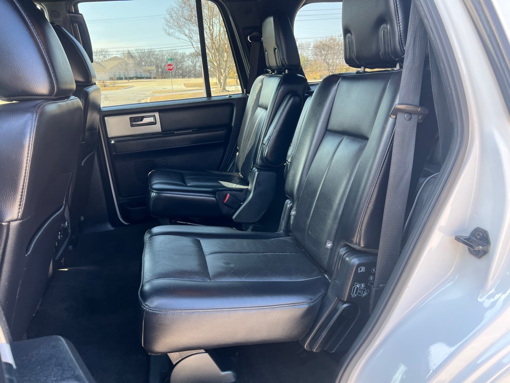 2016 Ford Expedition Image 13