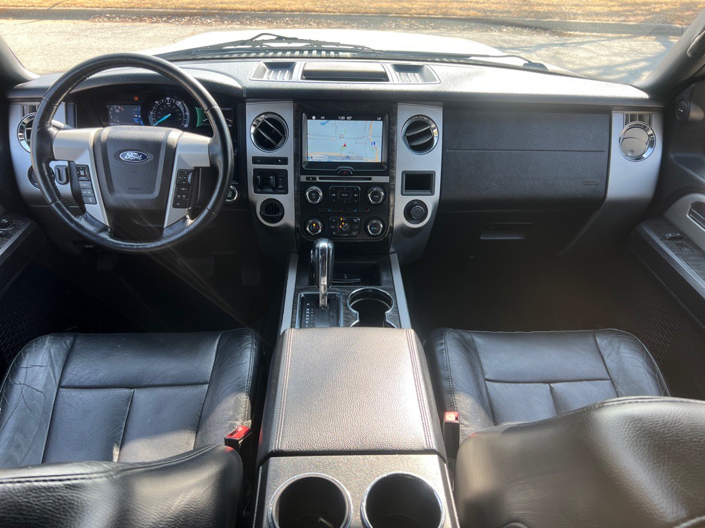 2016 Ford Expedition Image 26