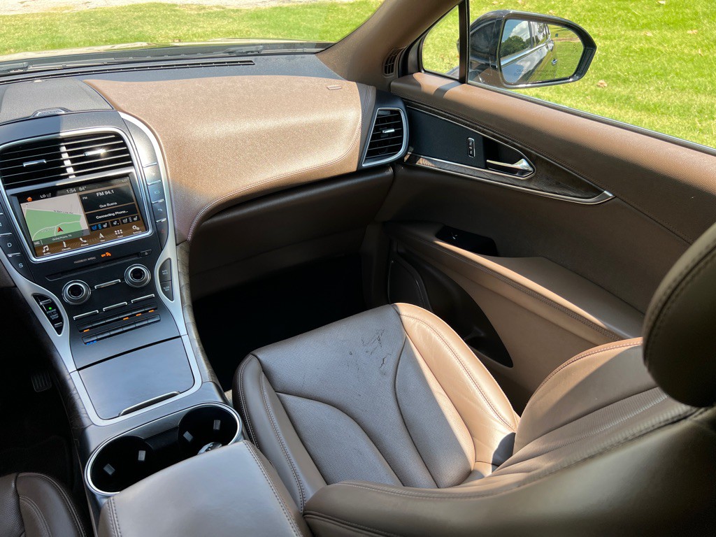 2017 Lincoln MKX Image 27