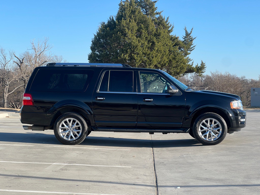 2017 Ford Expedition Image 6