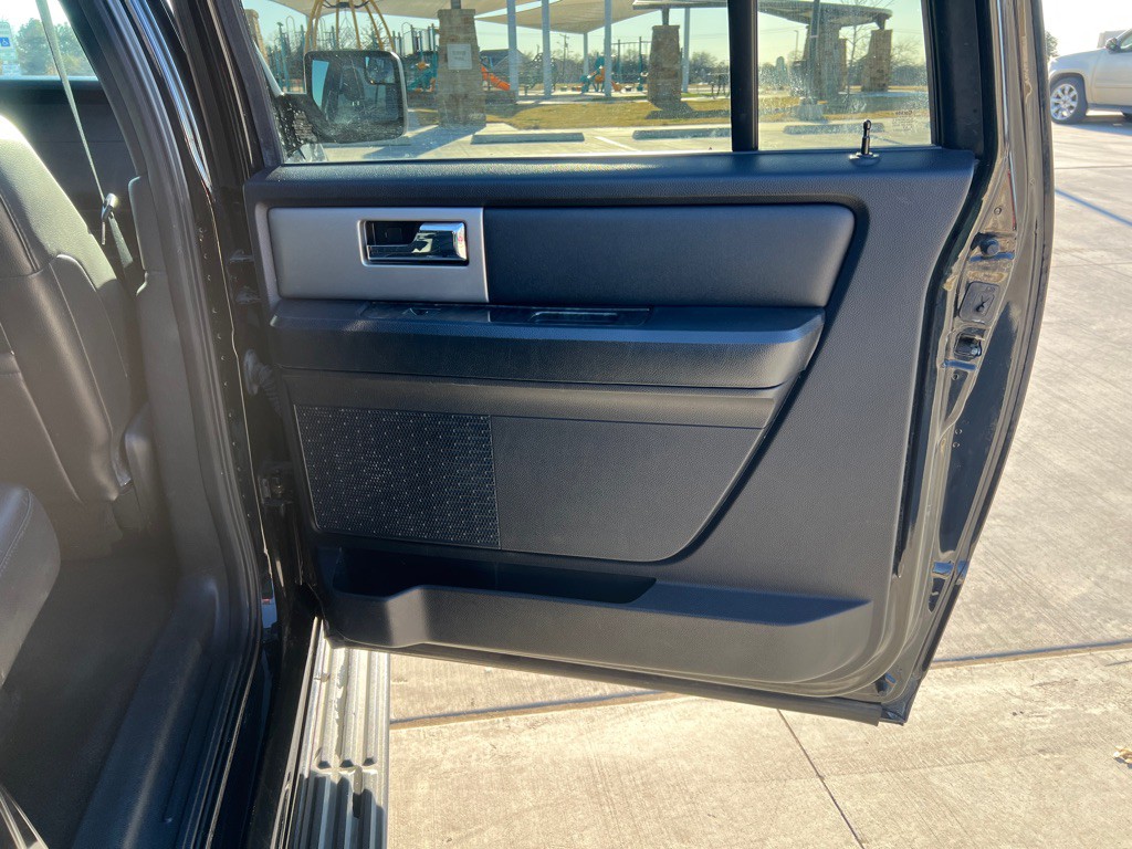 2017 Ford Expedition Image 19