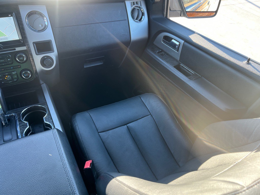 2017 Ford Expedition Image 29
