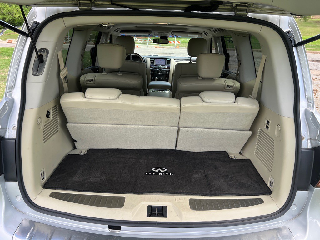 2015 INFINITI QX80 Image 34