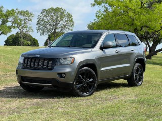 Image for 2012 Jeep Grand Cherokee Laredo ID: 7344841