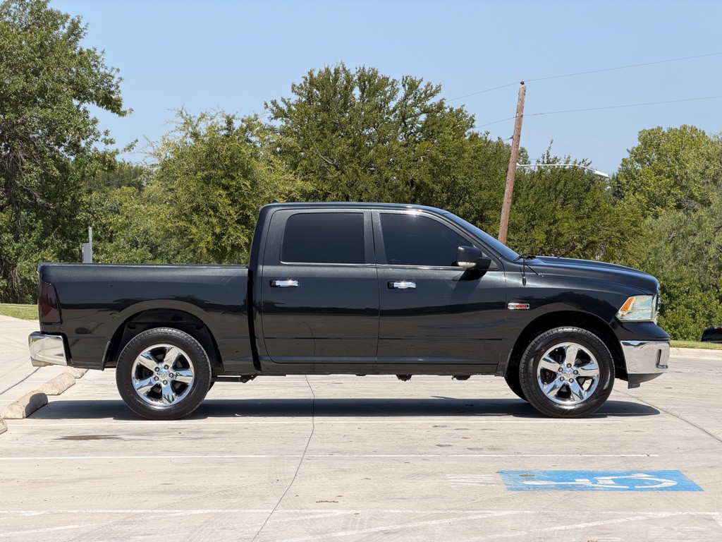 2015 RAM 1500 Image 6