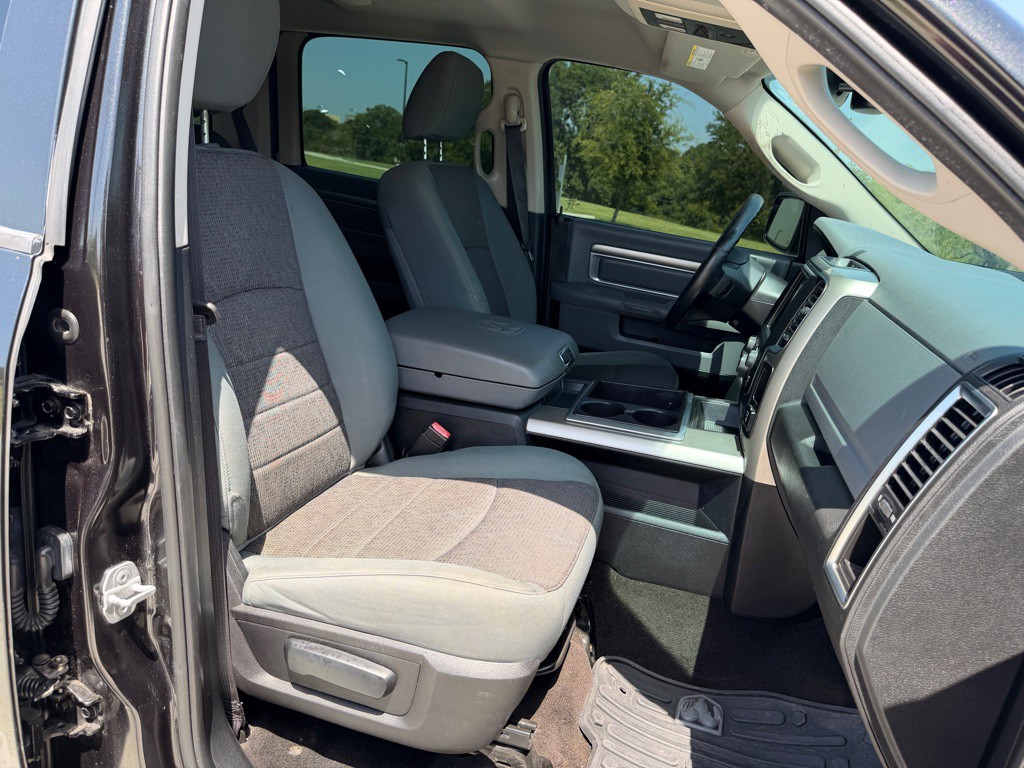 2015 RAM 1500 Image 19