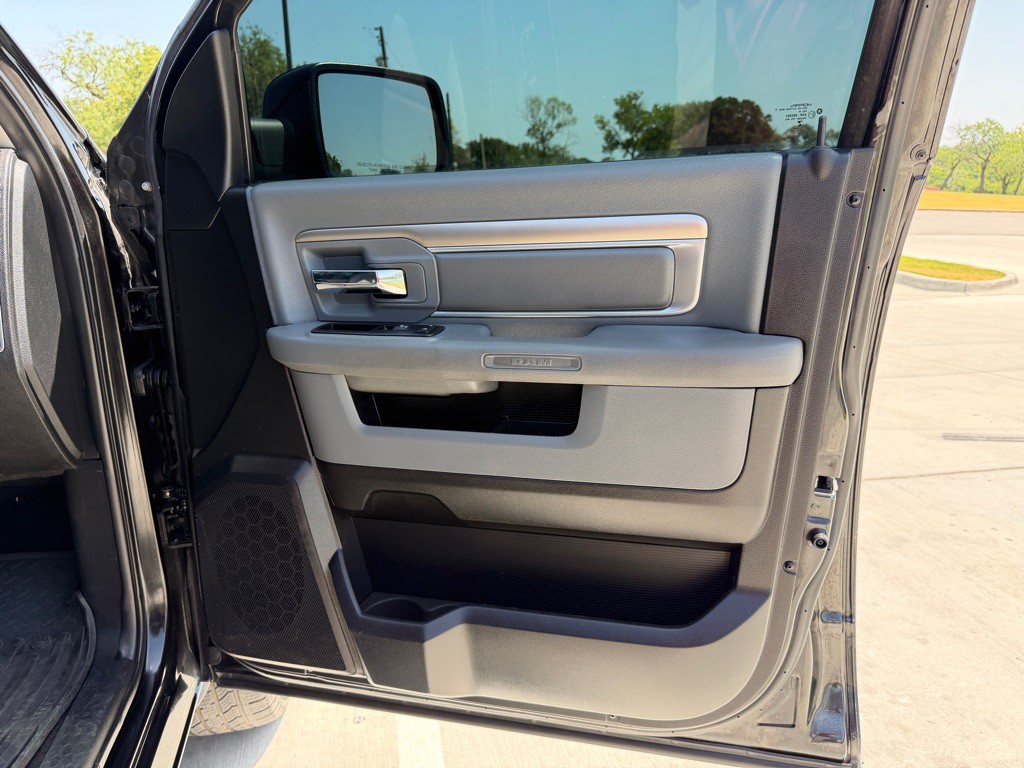 2015 RAM 1500 Image 20