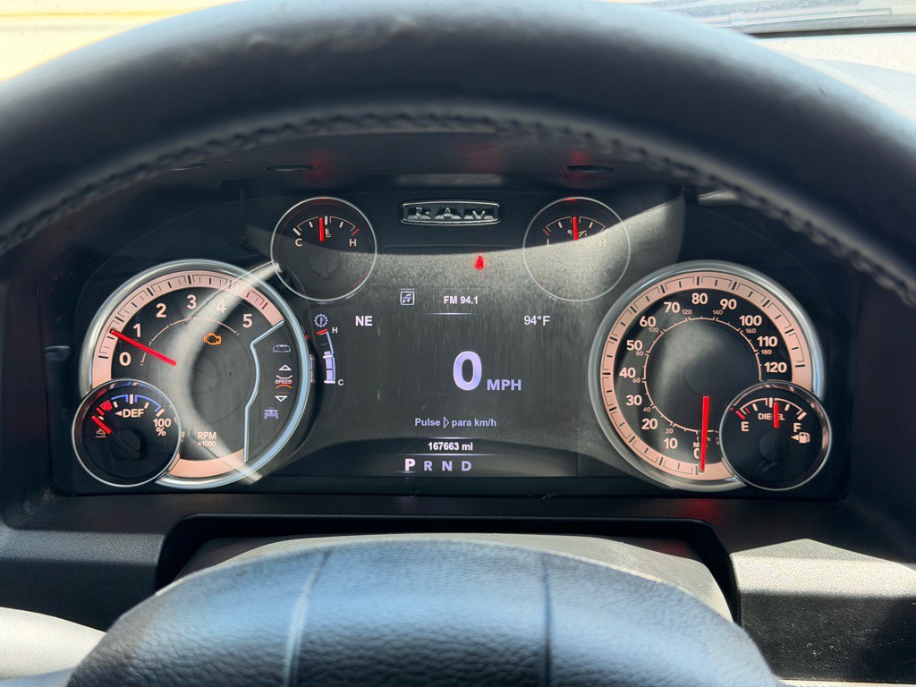 2015 RAM 1500 Image 28