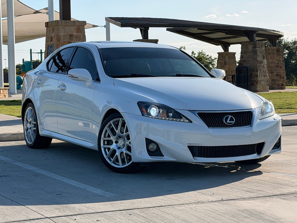 2012 Lexus IS Image 7