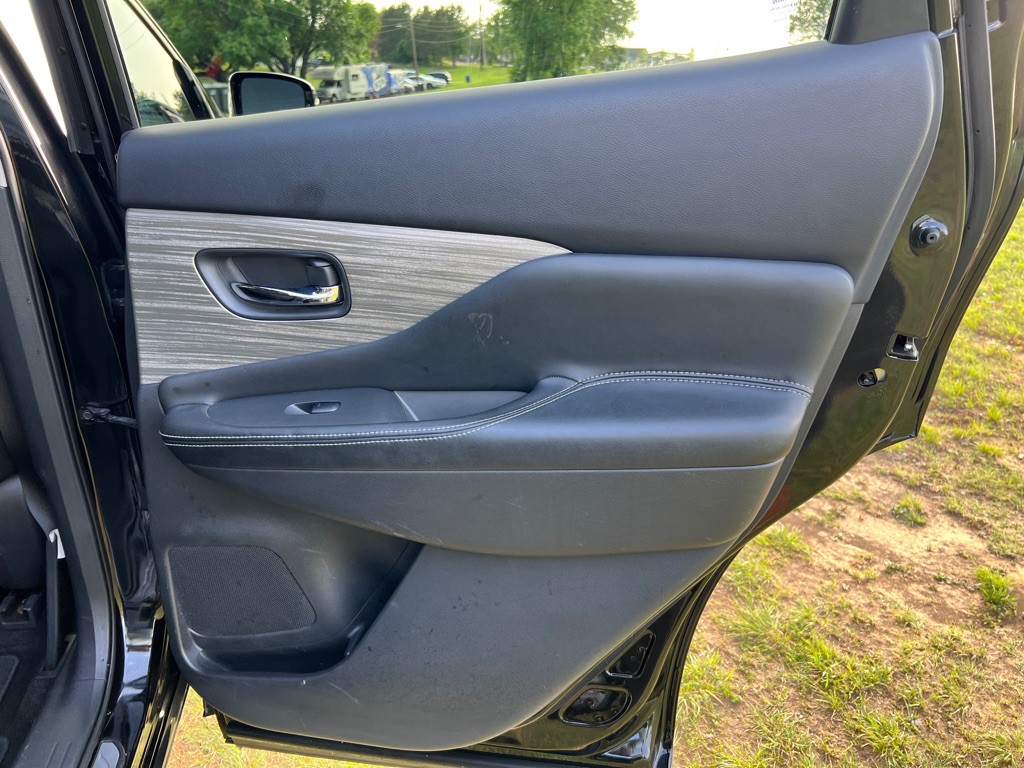 2015 Nissan Murano Image 17