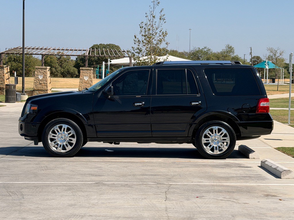 2014 Ford Expedition Image 2