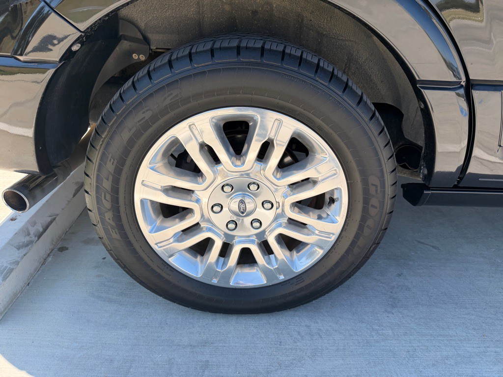 2014 Ford Expedition Image 24
